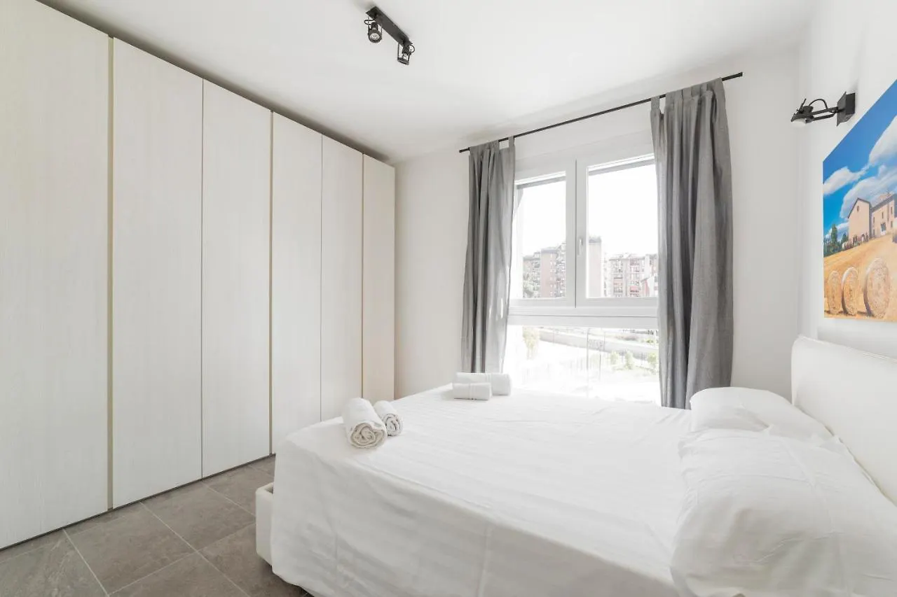 Modern Apt With Terrace And Parking! Apartment Milan