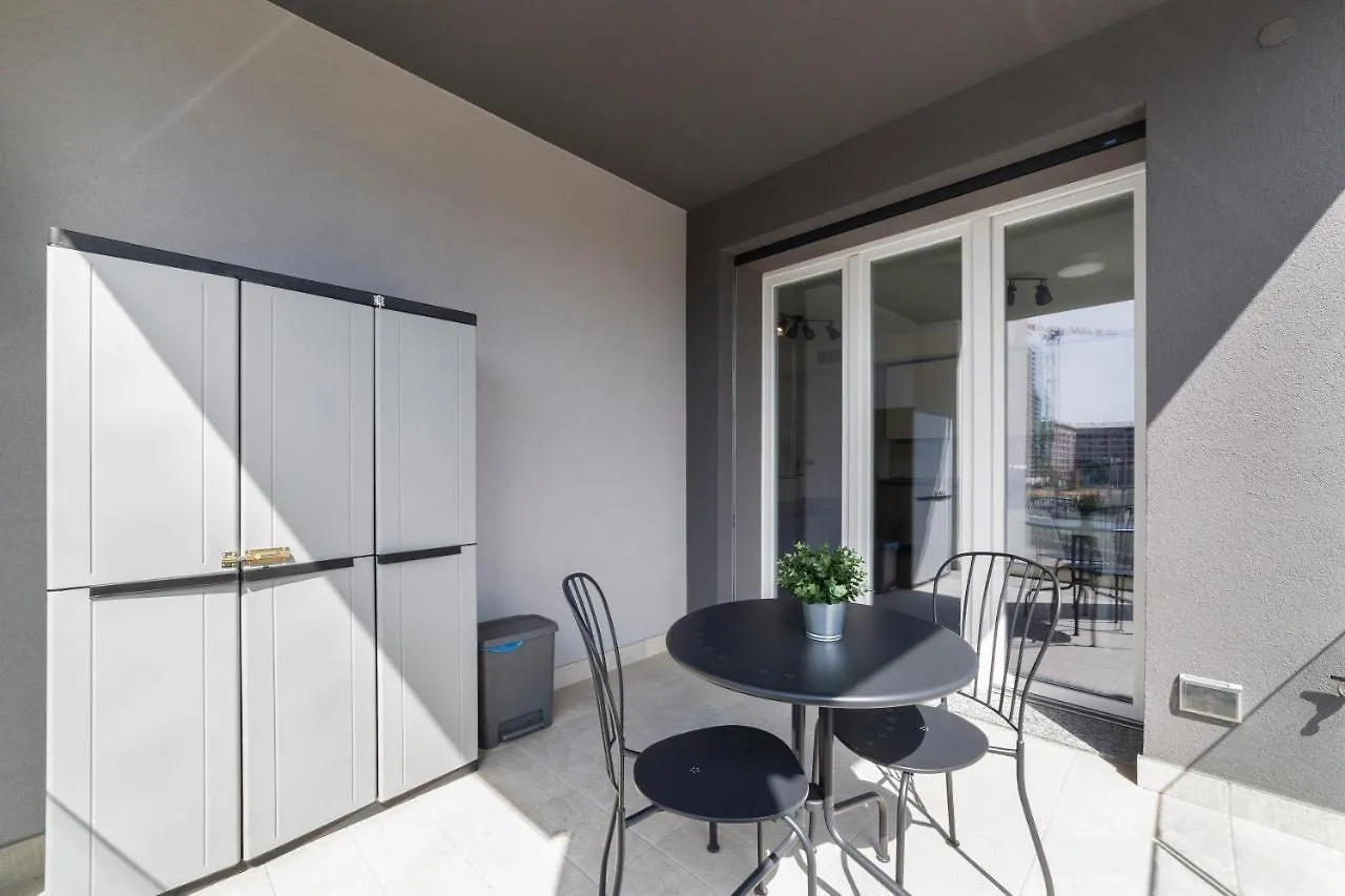 Modern Apt With Terrace And Parking! Apartment Milan